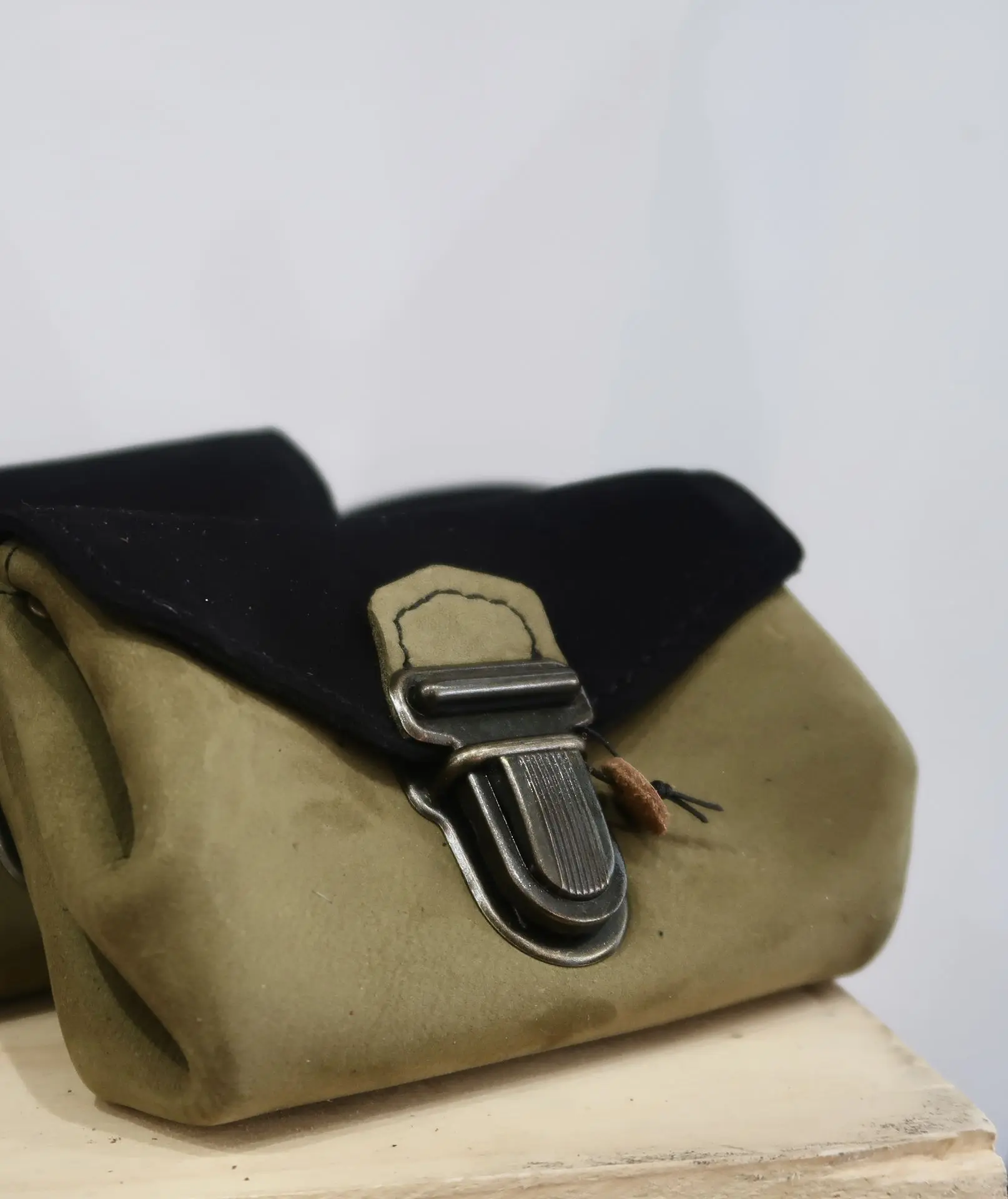bourse cuir, la cakoquinerie, clac, saint yrieix la perche
