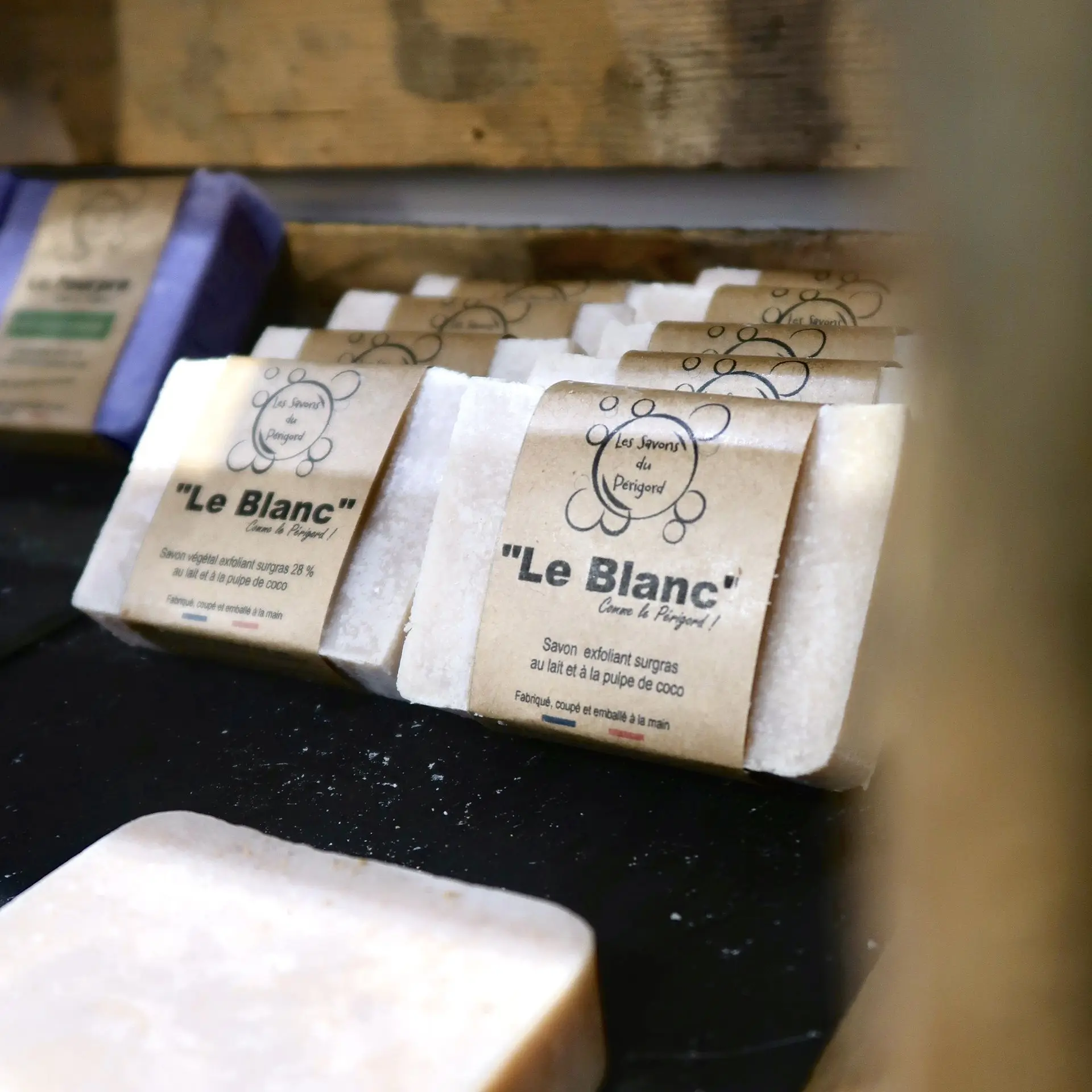savonnerie artisanales, savons, shampoing, saponification à froid, les savons du périgord